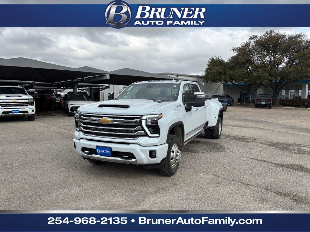 New 2026 Chevrolet Silverado 3500 High Country w/ Technology Package