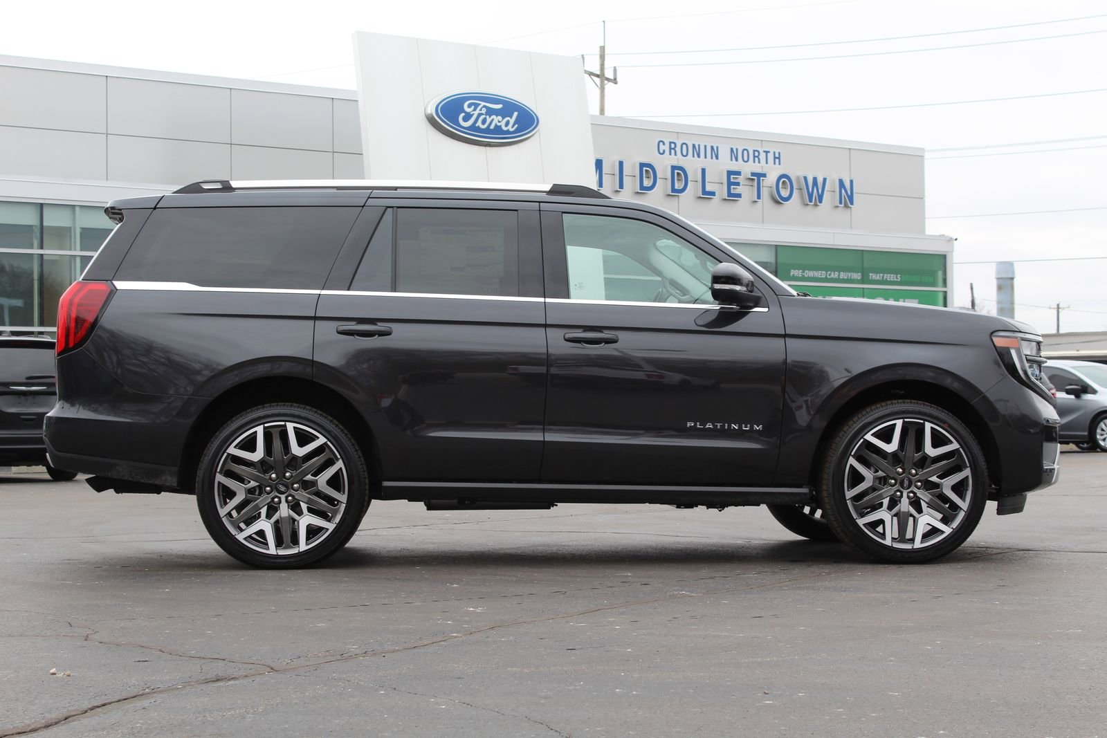 New 2026 Ford Expedition Platinum w/ Platinum Ultimate Package image 8