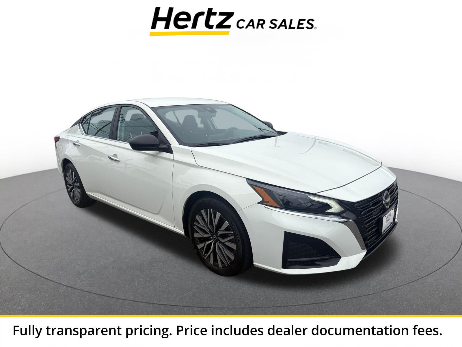 Used 2025 Nissan Altima 2.5 SV FWD image 1