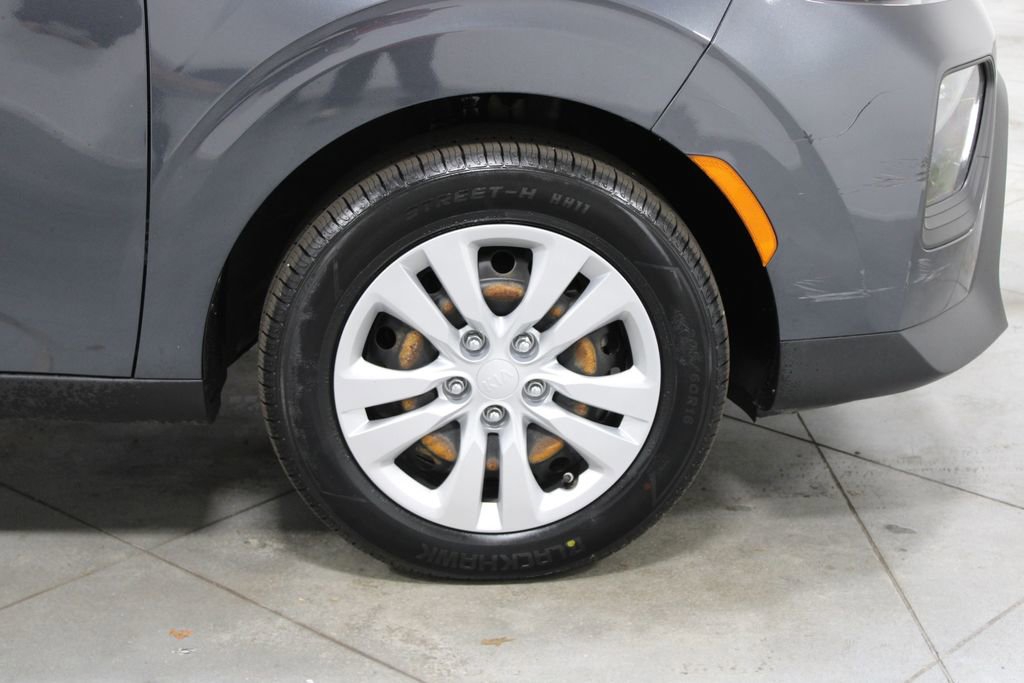 Used 2020 Kia Soul LX image 12