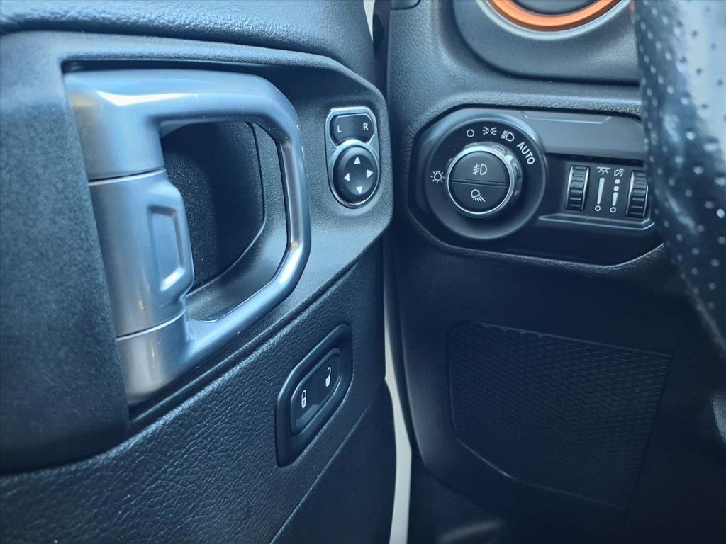 Used 2021 Jeep Gladiator Mojave image 9