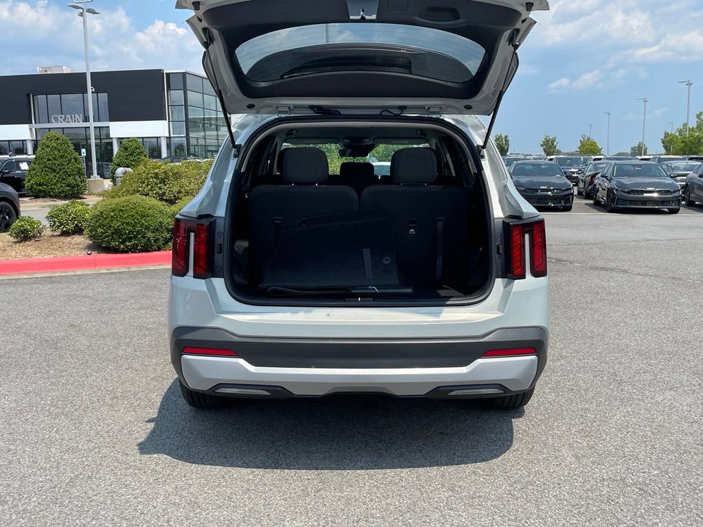 New 2026 Kia Sorento LX FWD image 7