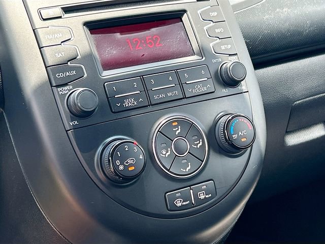 Used 2013 Kia Soul FWD image 10