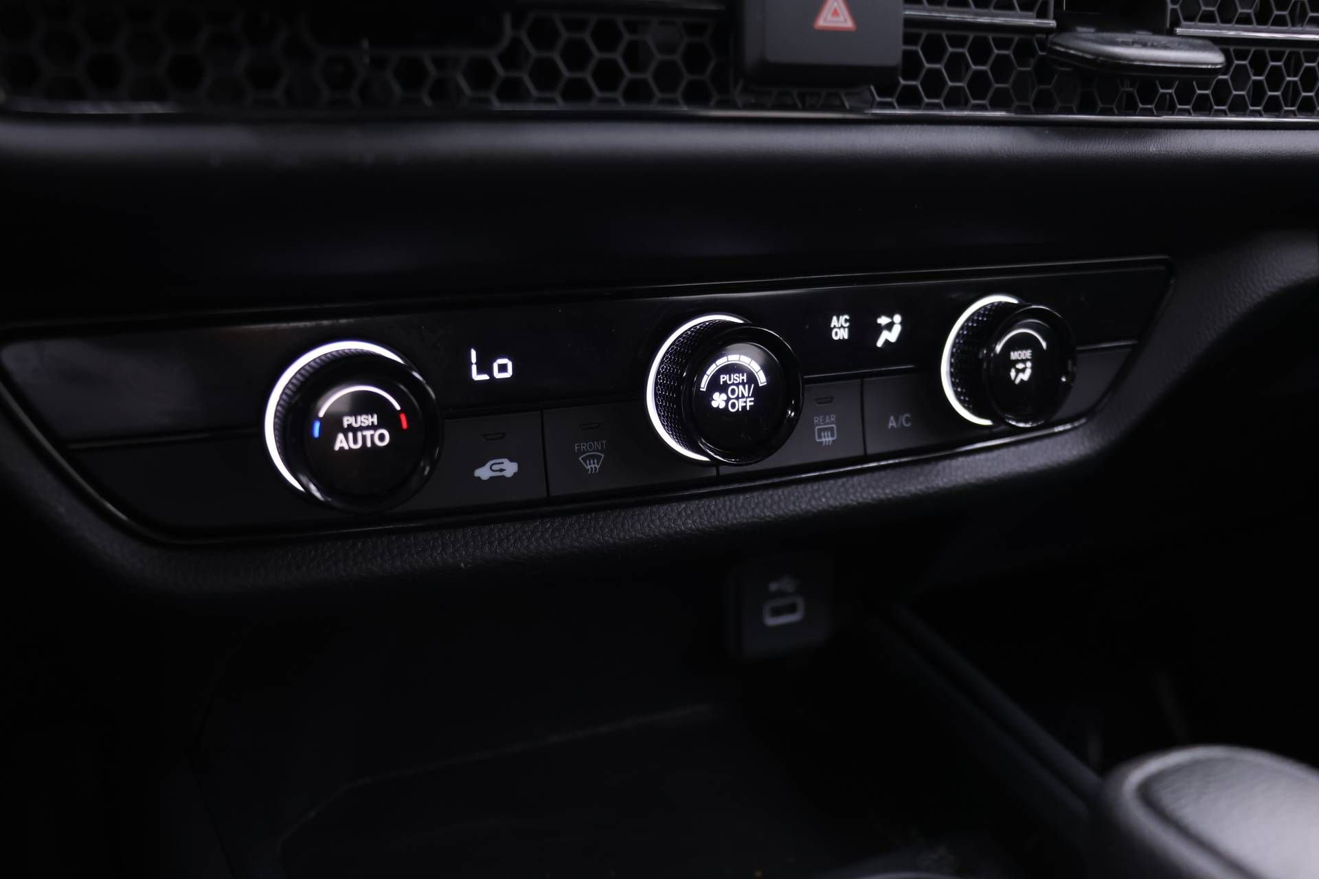 Certified 2023 Honda HR-V LX image 6