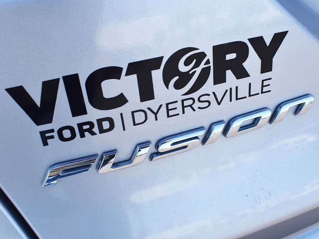 Used 2016 Ford Fusion SE w/ Equipment Group 202A image 15