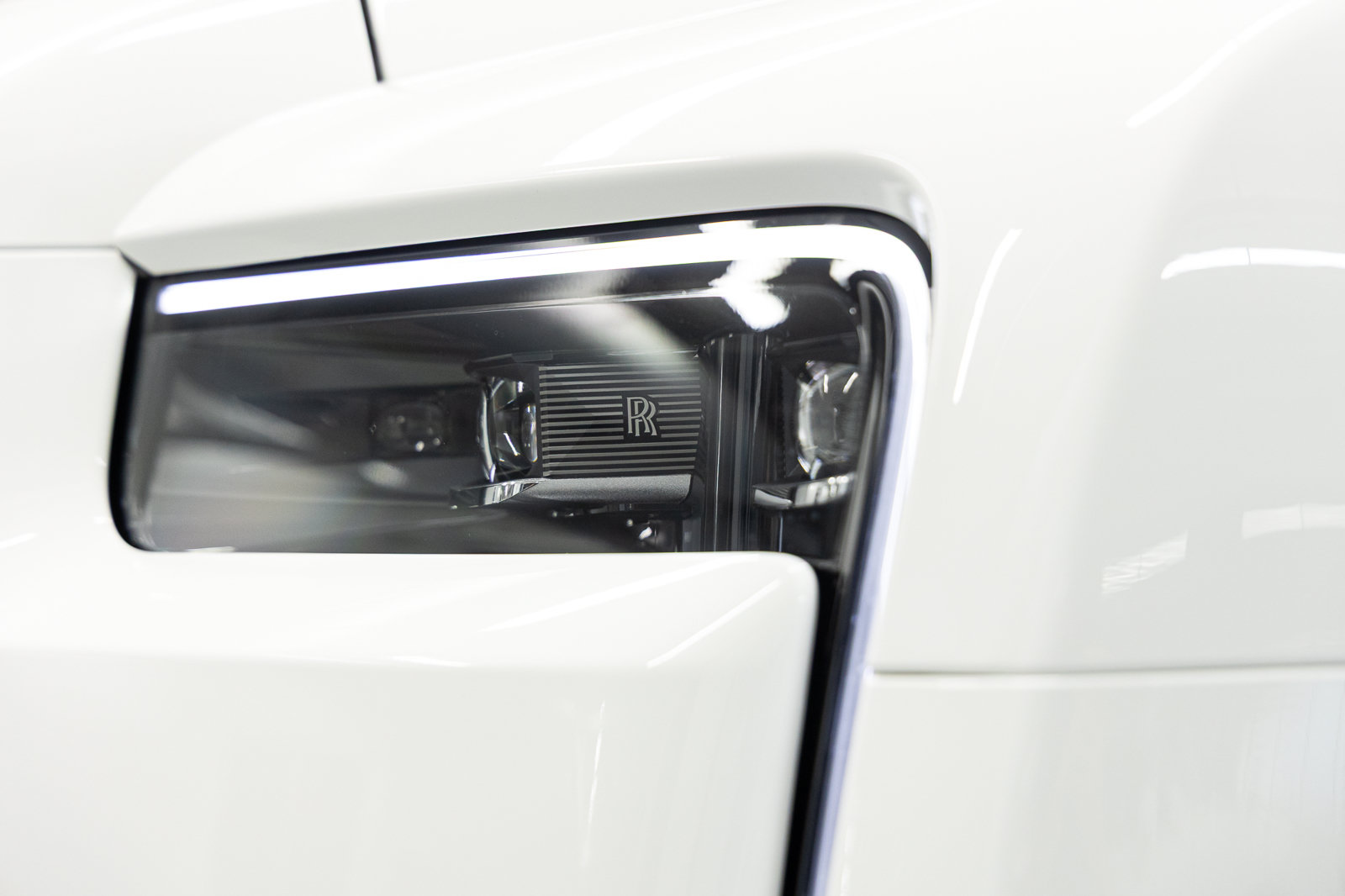 New 2026 Rolls-Royce Cullinan AWD/4WD image 17