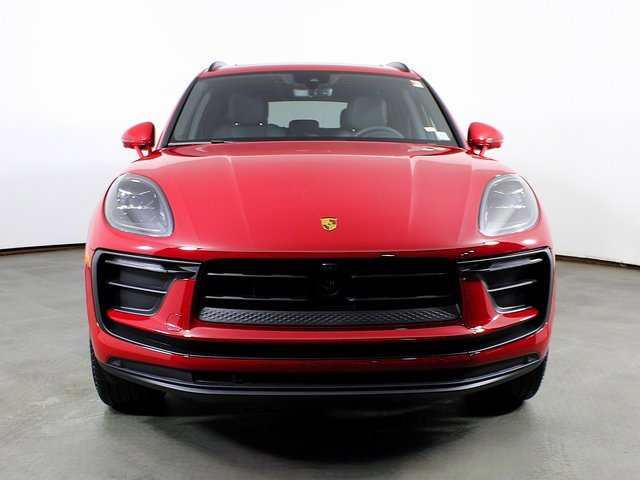 New 2026 Porsche Macan image 10