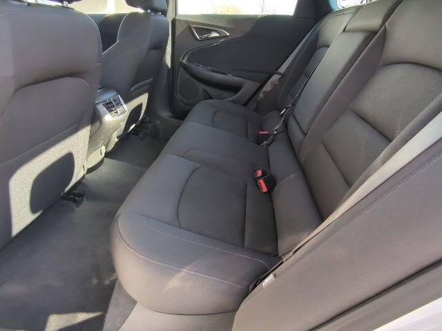 Used 2025 Chevrolet Malibu LT image 16