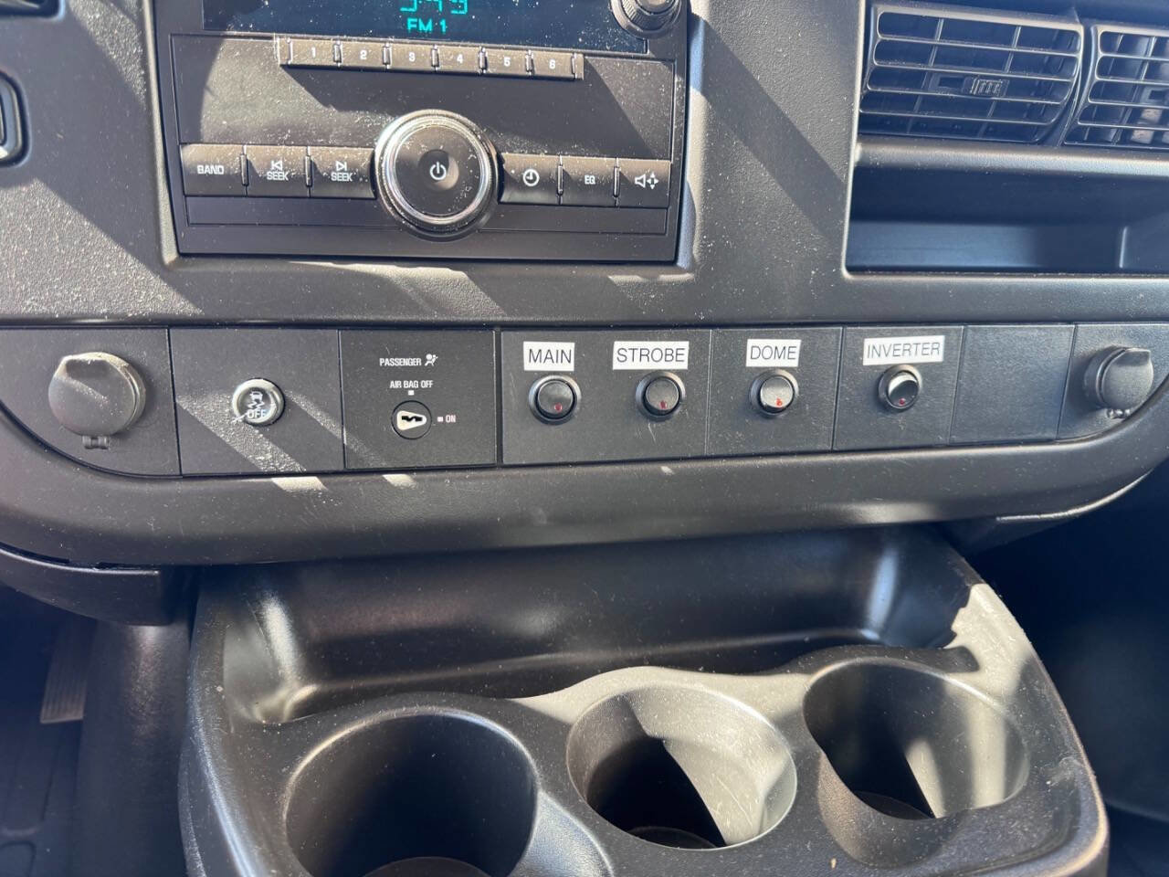 Used 2013 Chevrolet Express 2500 RWD image 18