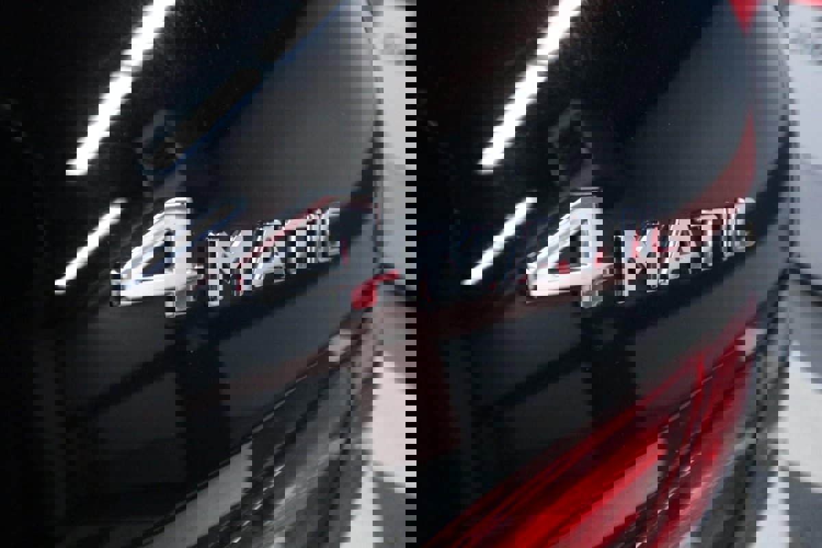 Used 2018 Mercedes-Benz GLE 350 4MATIC SUV w/ Premium 1 Package image 36