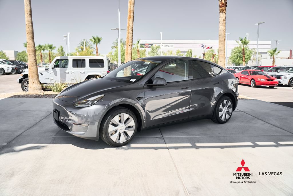 Used 2023 Tesla Model Y Long Range AWD/4WD image 5