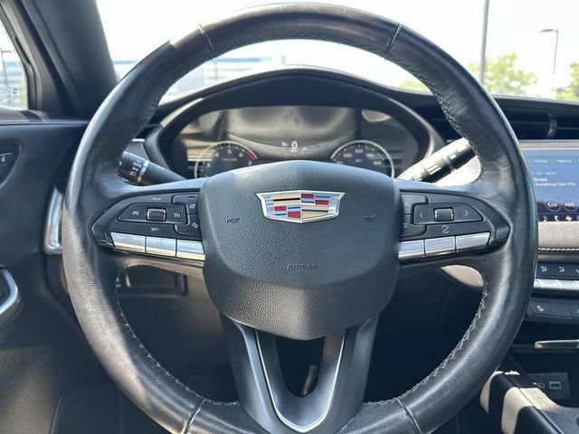 Used 2023 Cadillac XT4 Premium Luxury w/ Enhanced Visibility Package AWD/4WD image 19