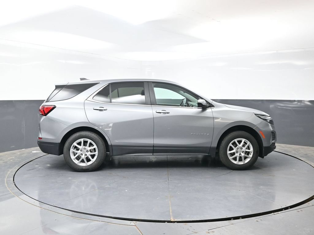 Used 2024 Chevrolet Equinox LT AWD/4WD image 4