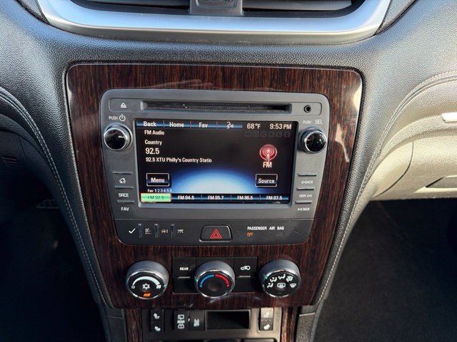 Used 2016 Chevrolet Traverse LT w/ Style and Technology Package AWD/4WD image 30