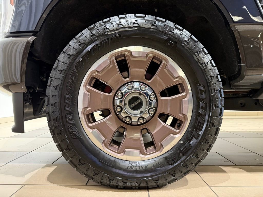 Used 2024 Ford F250 King Ranch w/ FX4 Off-Road Package AWD/4WD image 9