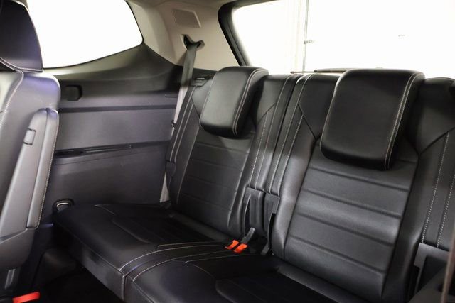Used 2021 Volkswagen Atlas SEL Premium image 33