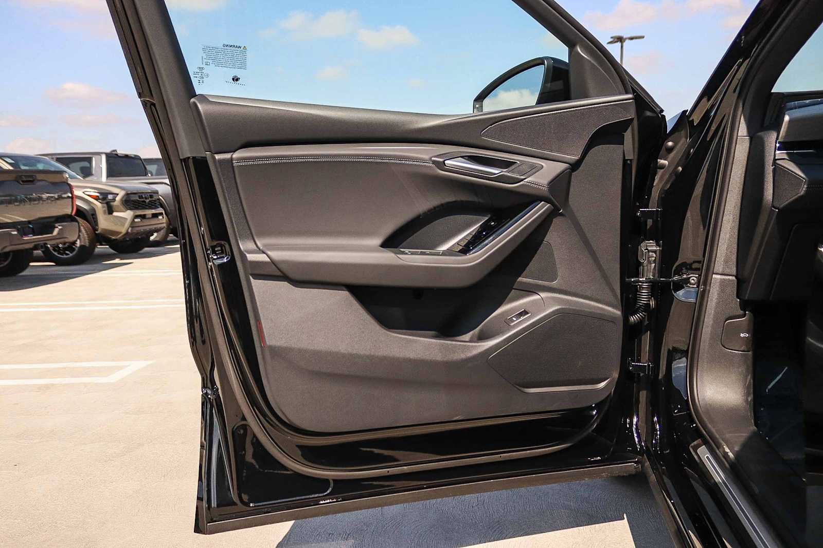 New 2027 Audi Q6 e-tron Premium AWD/4WD image 28
