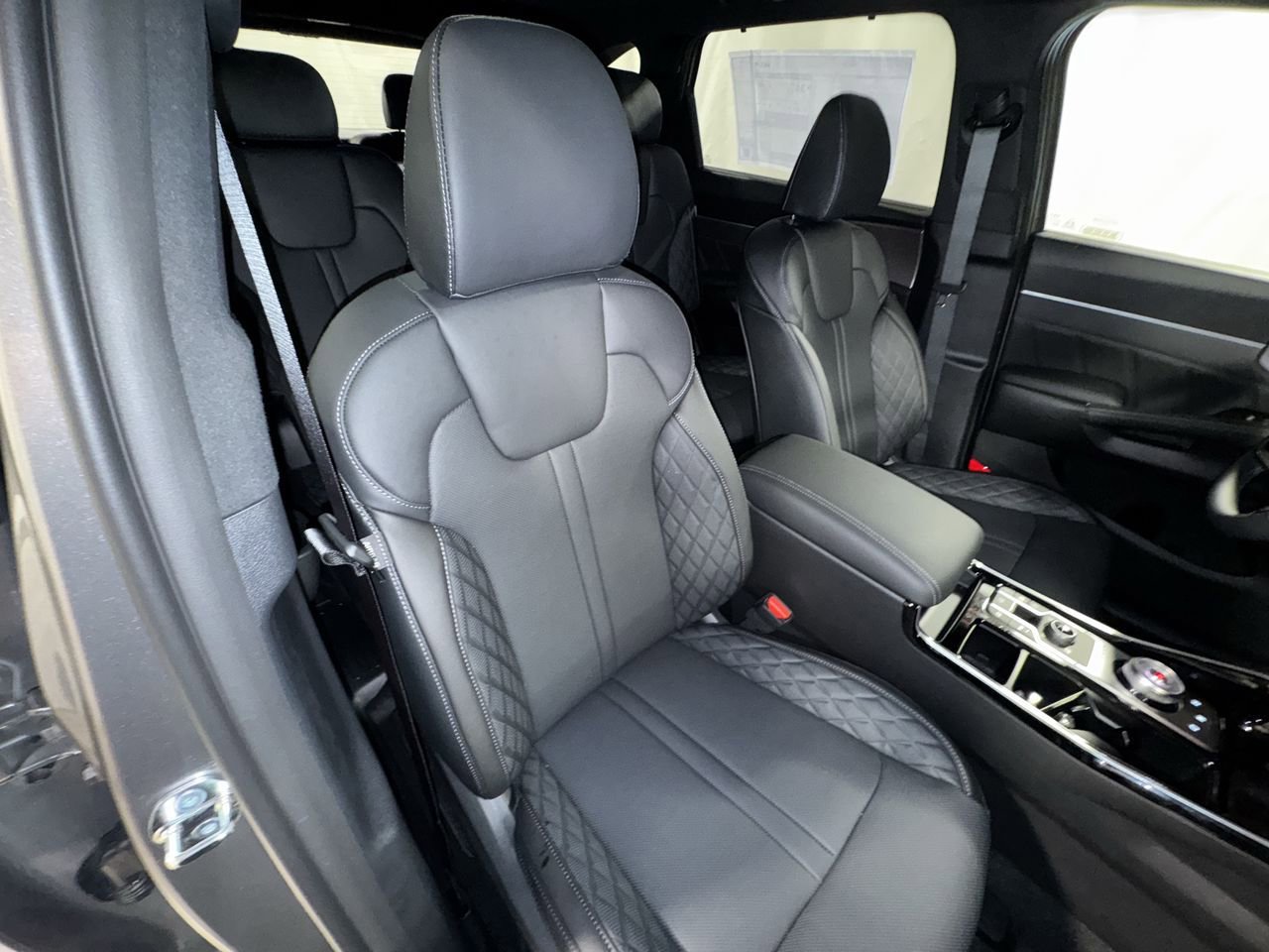 New 2026 Kia Sorento SX Prestige image 32