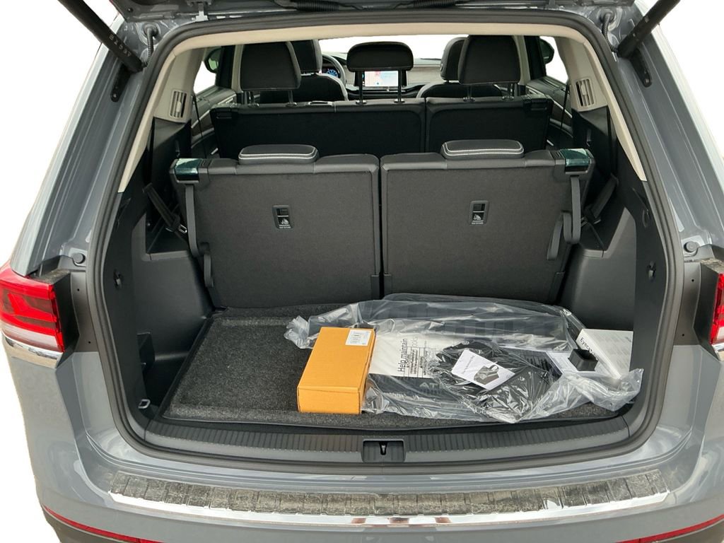 New 2026 Volkswagen Atlas SEL image 23