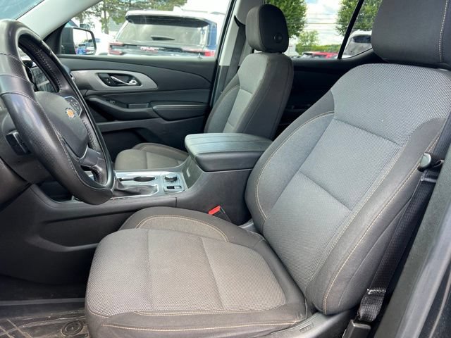 Used 2021 Chevrolet Traverse LT w/ LPO, Floor Liner Package AWD/4WD image 22