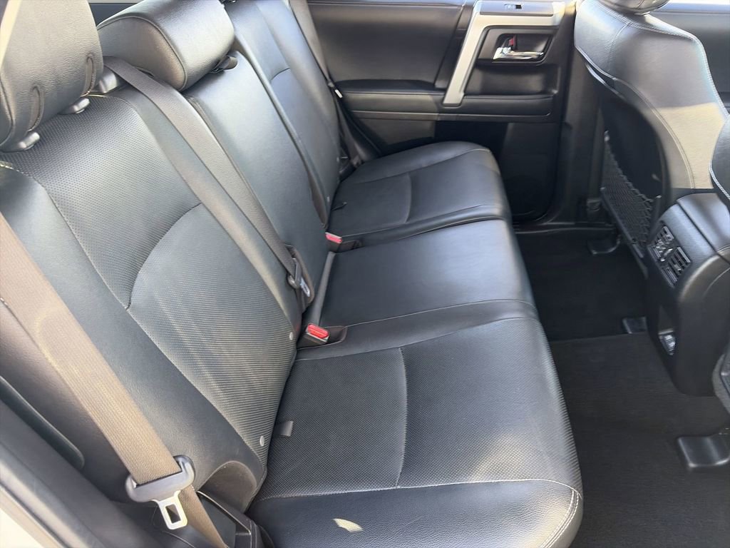 Used 2021 Toyota 4Runner Limited AWD/4WD image 29