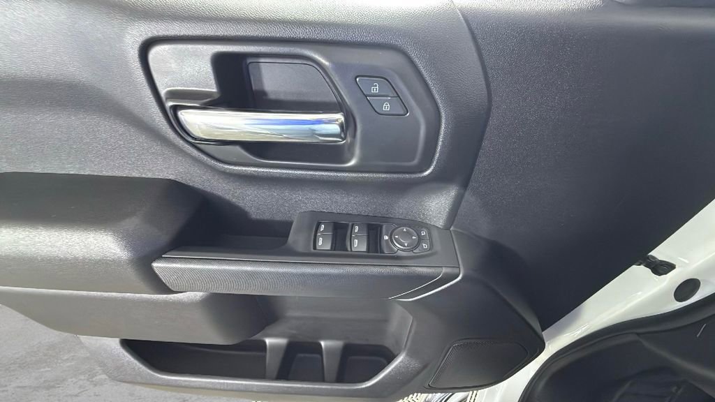 Used 2024 Chevrolet Silverado 1500 Custom image 24