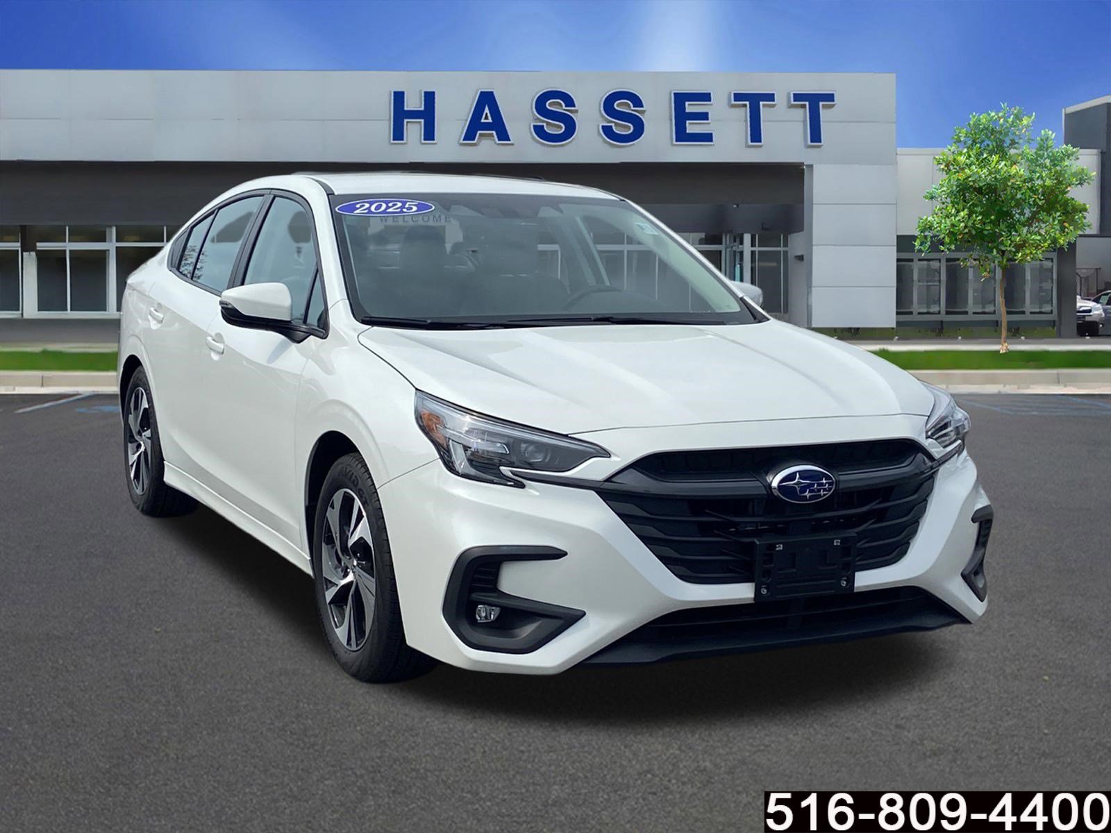 Used 2025 Subaru Legacy Premium AWD/4WD image 1