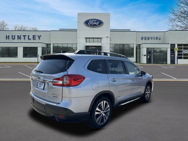 Used 2022 Subaru Ascent Limited w/ Technology Package AWD/4WD image 4