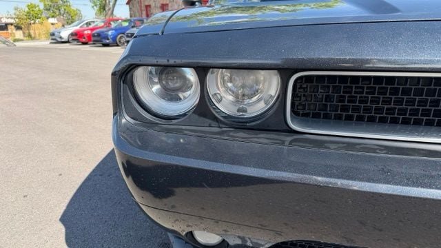Used 2014 Dodge Challenger R/T w/ Quick Order Package 28M RWD image 7