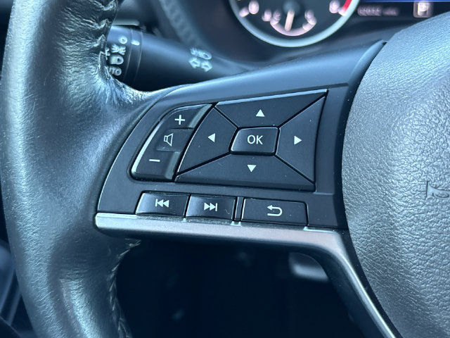 Used 2023 Nissan Sentra SV w/ All-Weather Package FWD image 30