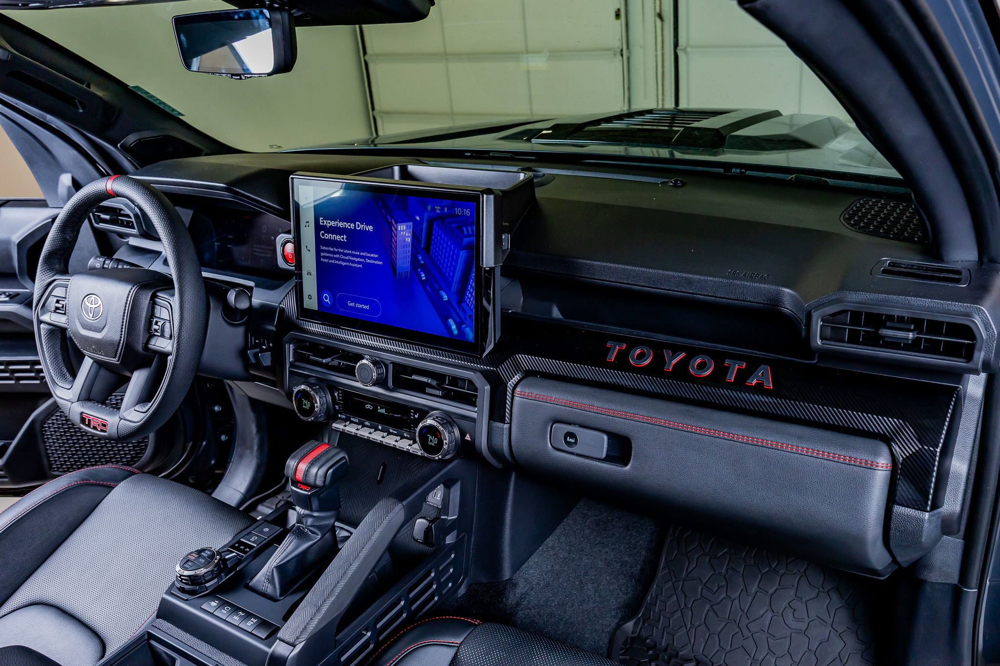 Used 2025 Toyota Tacoma TRD Pro AWD/4WD image 18