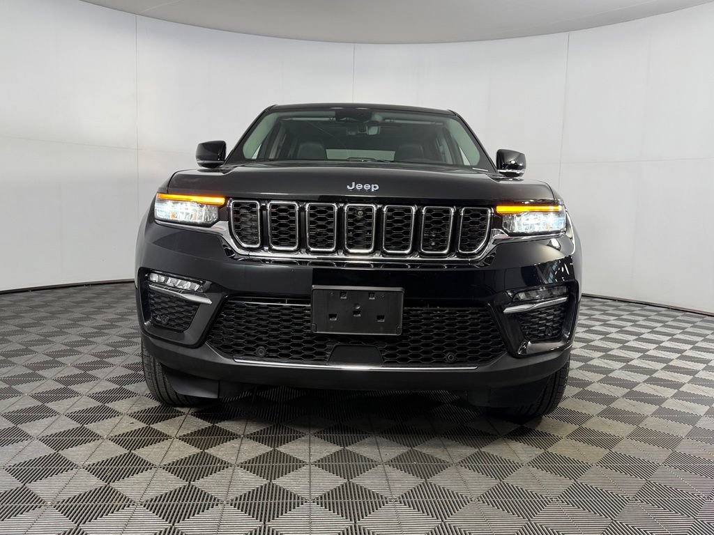 Certified 2023 Jeep Grand Cherokee 4WD 4xe w/ Luxury Tech Group II image 10