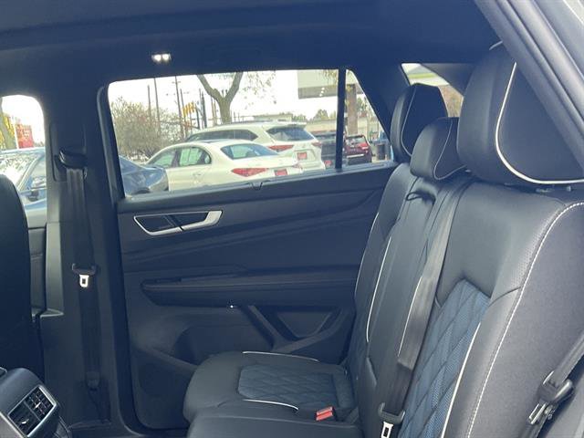 New 2026 Volkswagen Atlas Cross Sport SEL Premium R-Line image 6