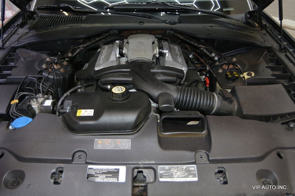 Used 2004 Jaguar XJ8 RWD image 32