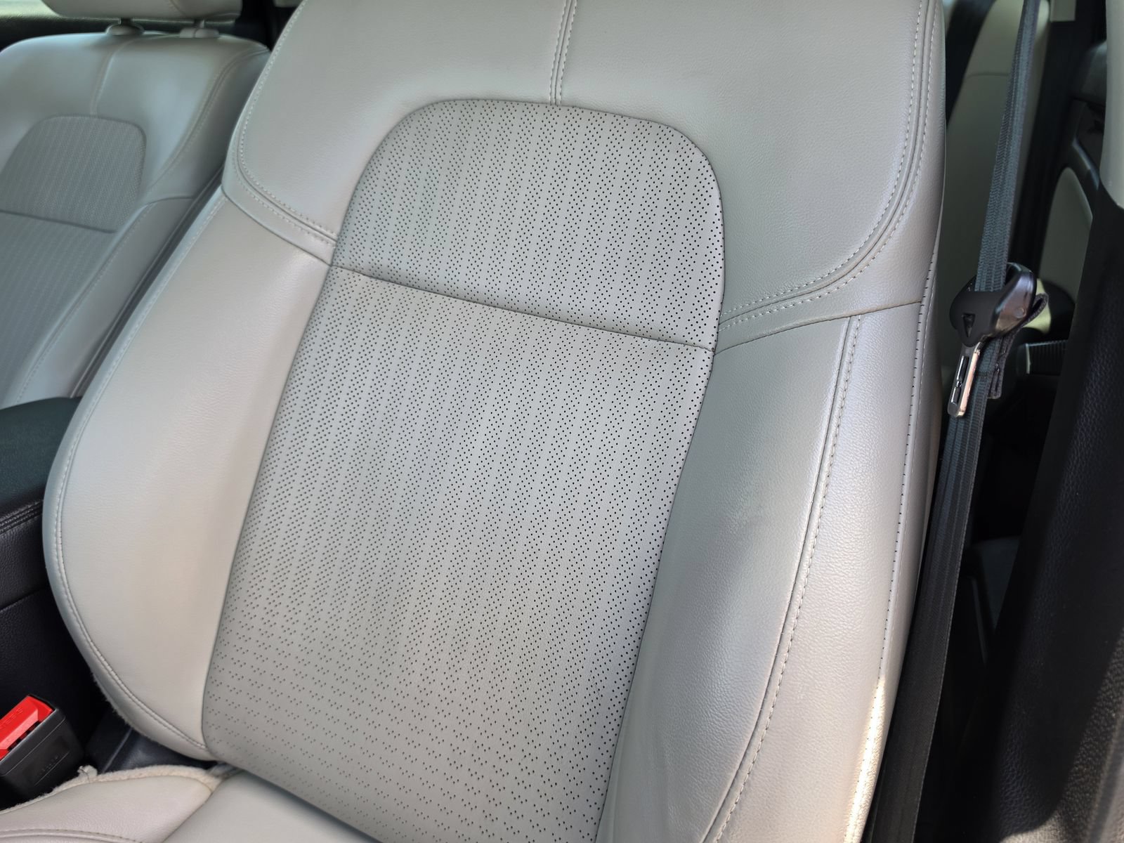 Used 2023 Honda Civic Touring image 14