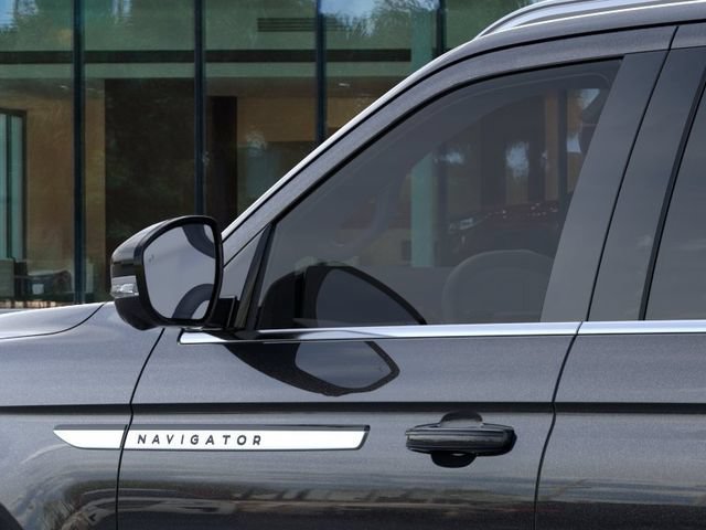 New 2025 Lincoln Navigator L Reserve AWD/4WD image 20