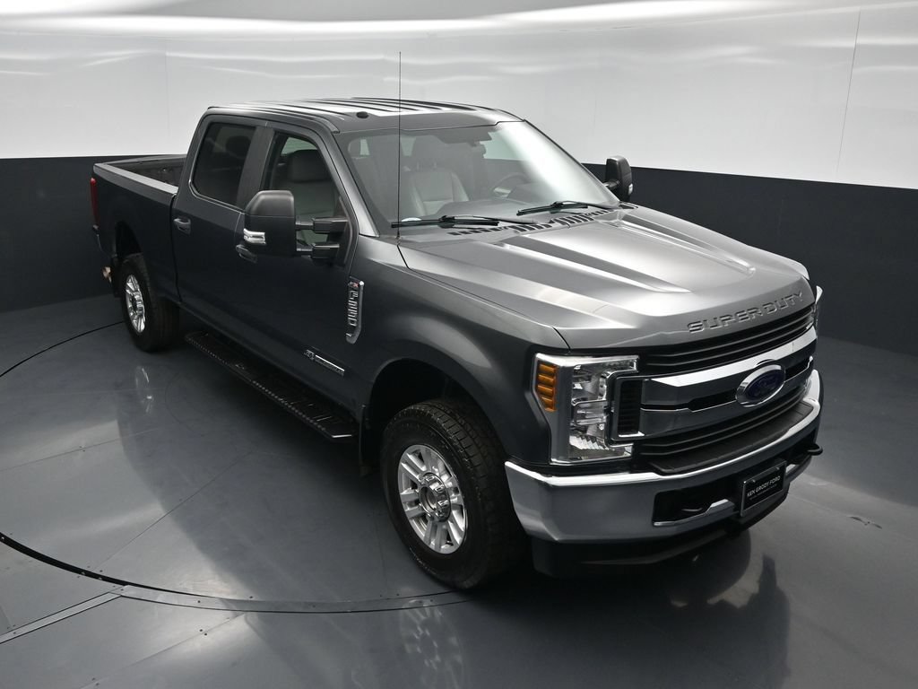 Certified 2019 Ford F250 XL w/ STX Appearance Package AWD/4WD image 33