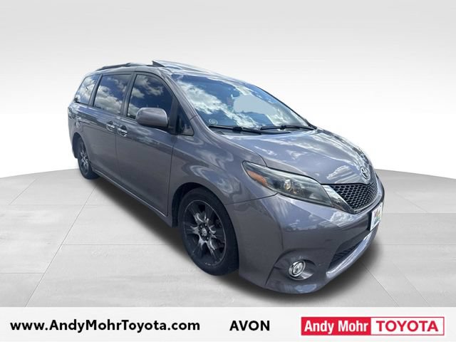 Used 2015 Toyota Sienna SE Premium FWD image 1