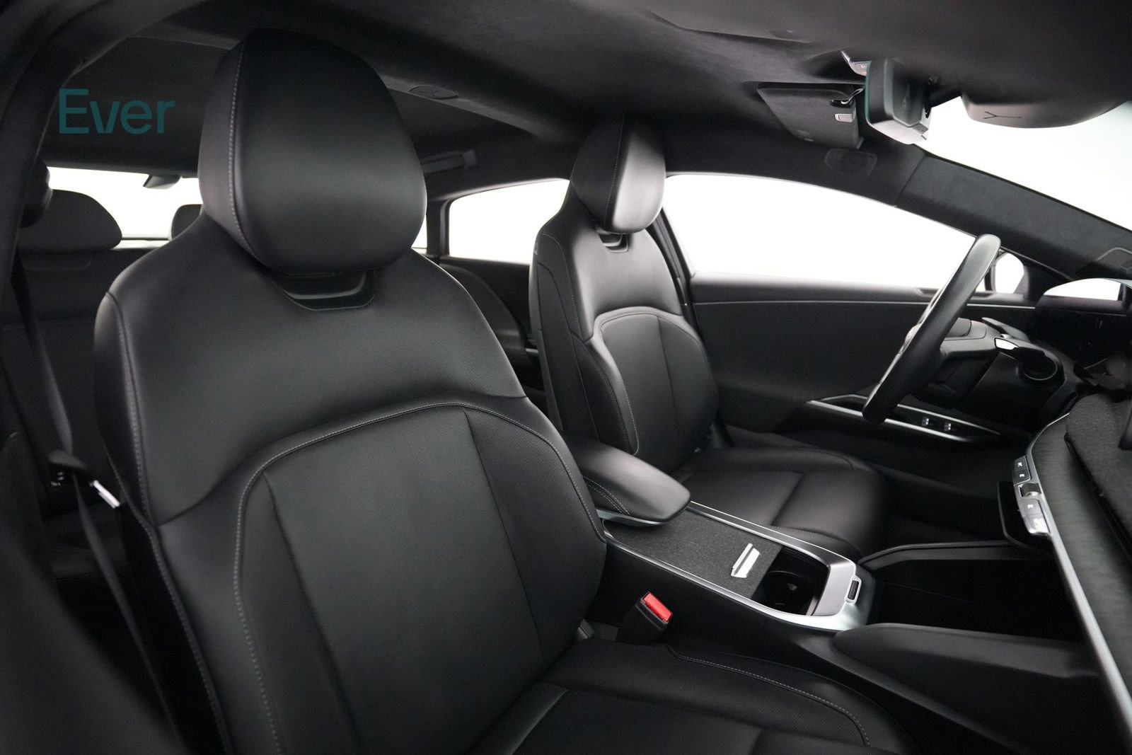 Used 2023 Lucid Air Pure image 23