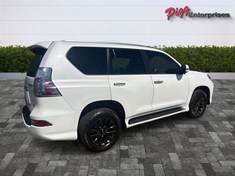 Used 2022 Lexus GX 460 Premium image 11