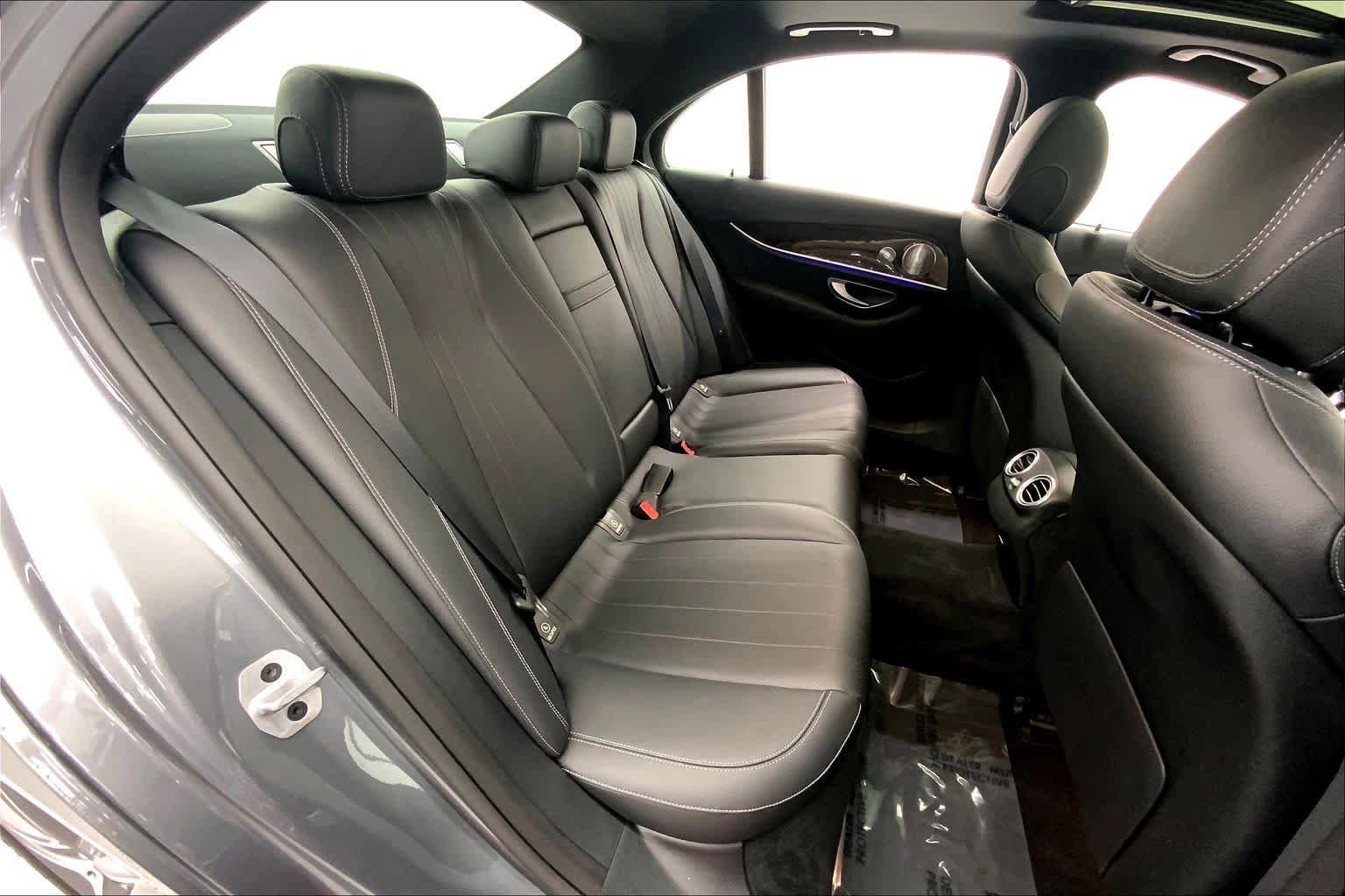 Used 2020 Mercedes-Benz E 350 Sedan image 13