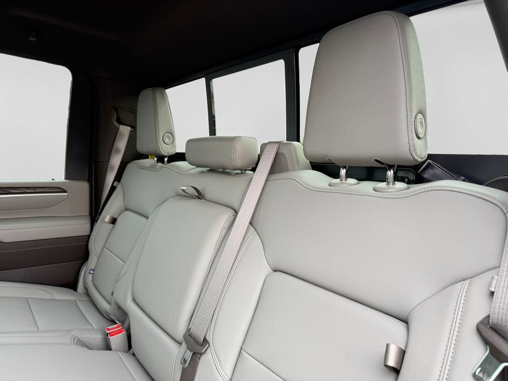 New 2026 GMC Sierra 2500 SLT w/ SLT Premium Package AWD/4WD image 37