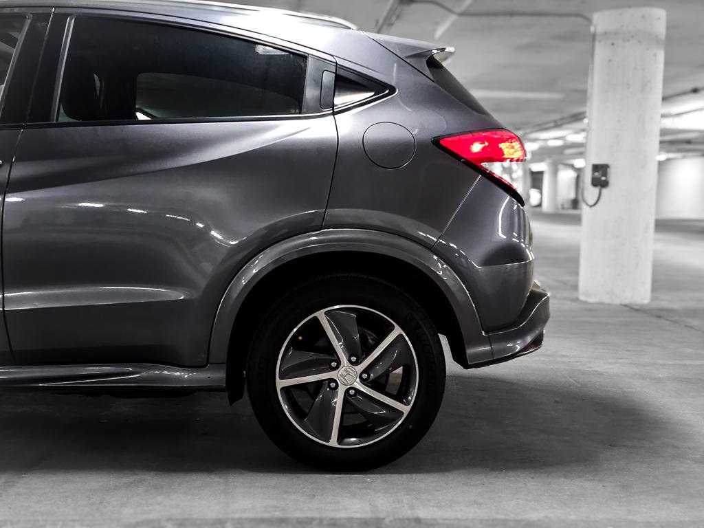 Used 2019 Honda HR-V Touring image 15