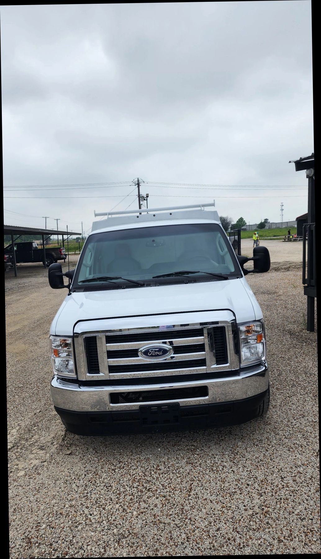 Used 2024 Ford E-350 and Econoline 350 Super Duty w/ Power Windows & Locks Group image 5