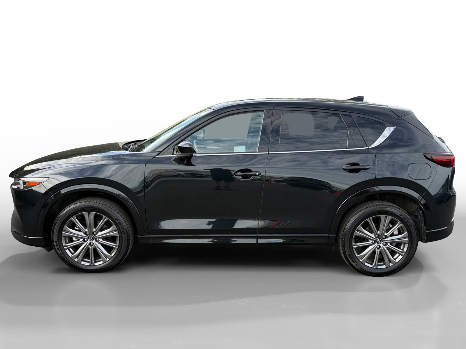 Certified 2025 MAZDA CX-5 Signature image 2