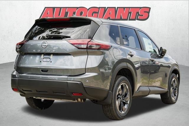New 2026 Nissan Rogue SV image 4