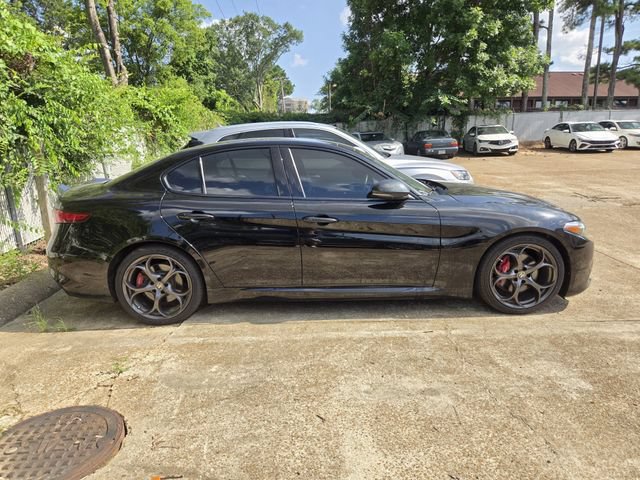 Used 2021 Alfa Romeo Giulia Ti Sport RWD image 16
