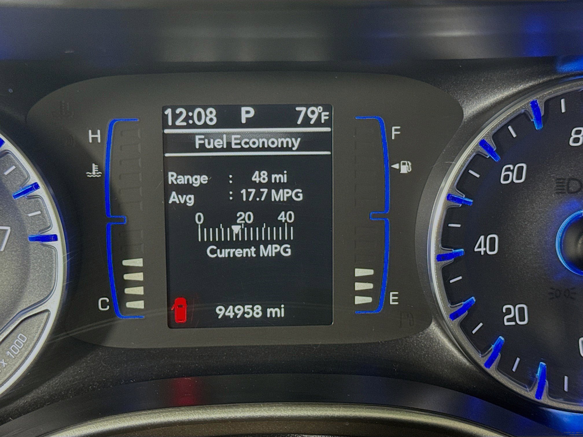 Used 2018 Chrysler Pacifica Touring Plus w/ Tire & Wheel Group image 16