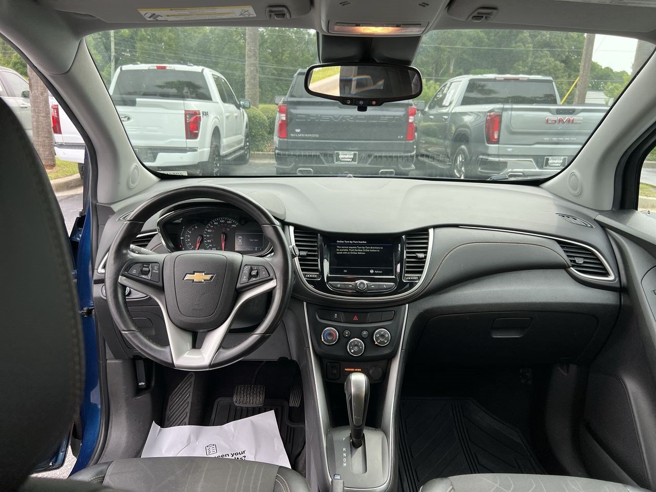 Used 2019 Chevrolet Trax LT w/ LT Convenience Package FWD image 31