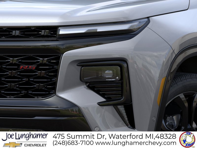 New 2027 Chevrolet Traverse RS w/ LPO, Floor Liner Package AWD/4WD image 10